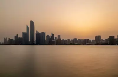 Emaar Beachfront at Dubai Harbour - 2