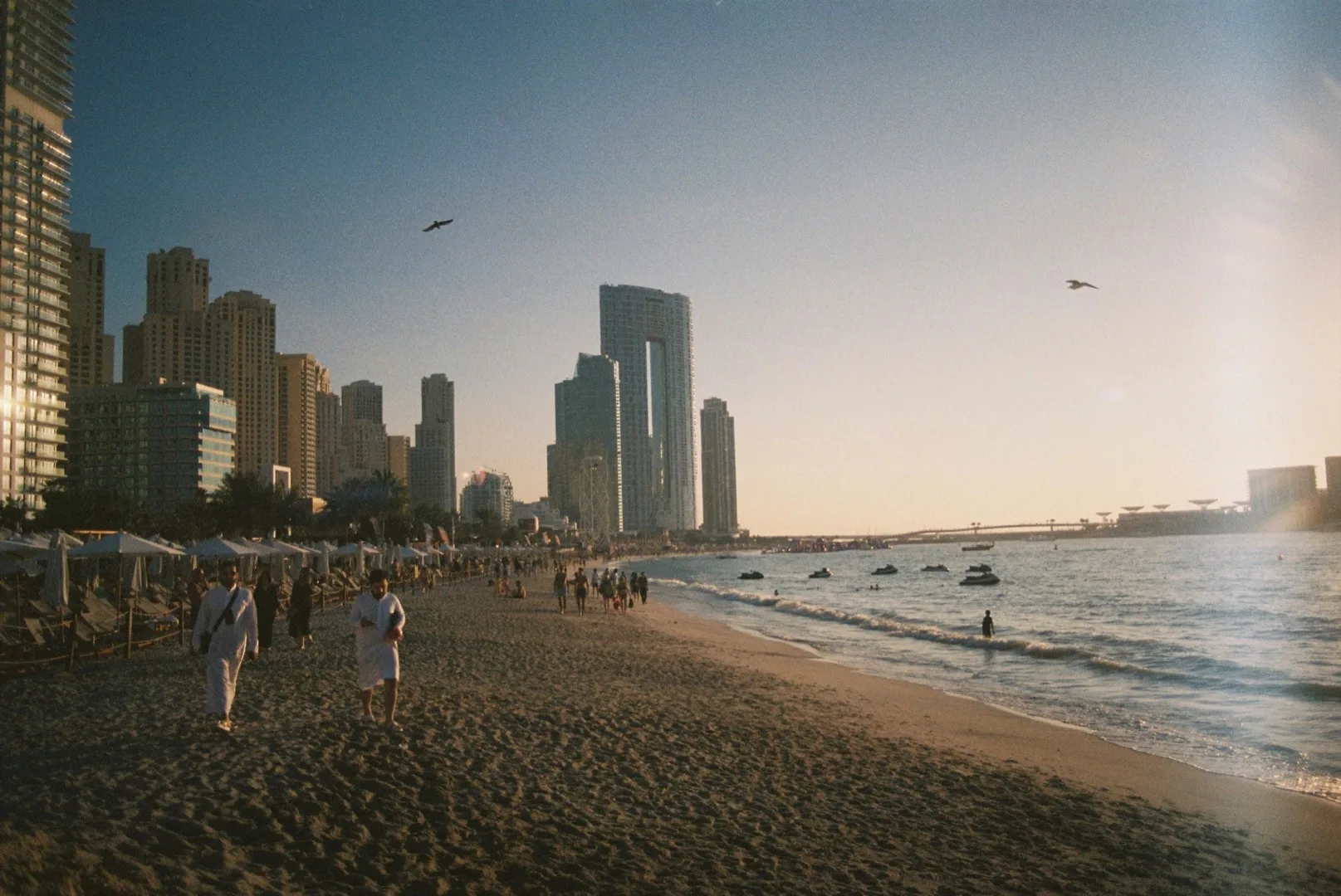 Best Public Beaches Near Dubai Marina Mall (2026 Guide)