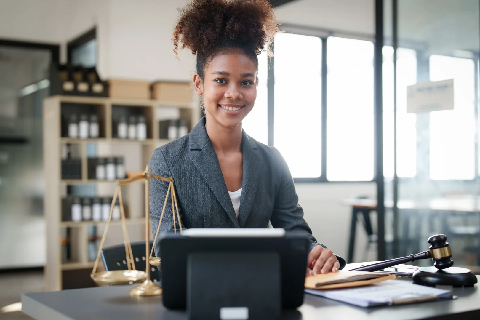 Conveyancing & Legal Fees Dubai 2026: What a Lawyer Costs