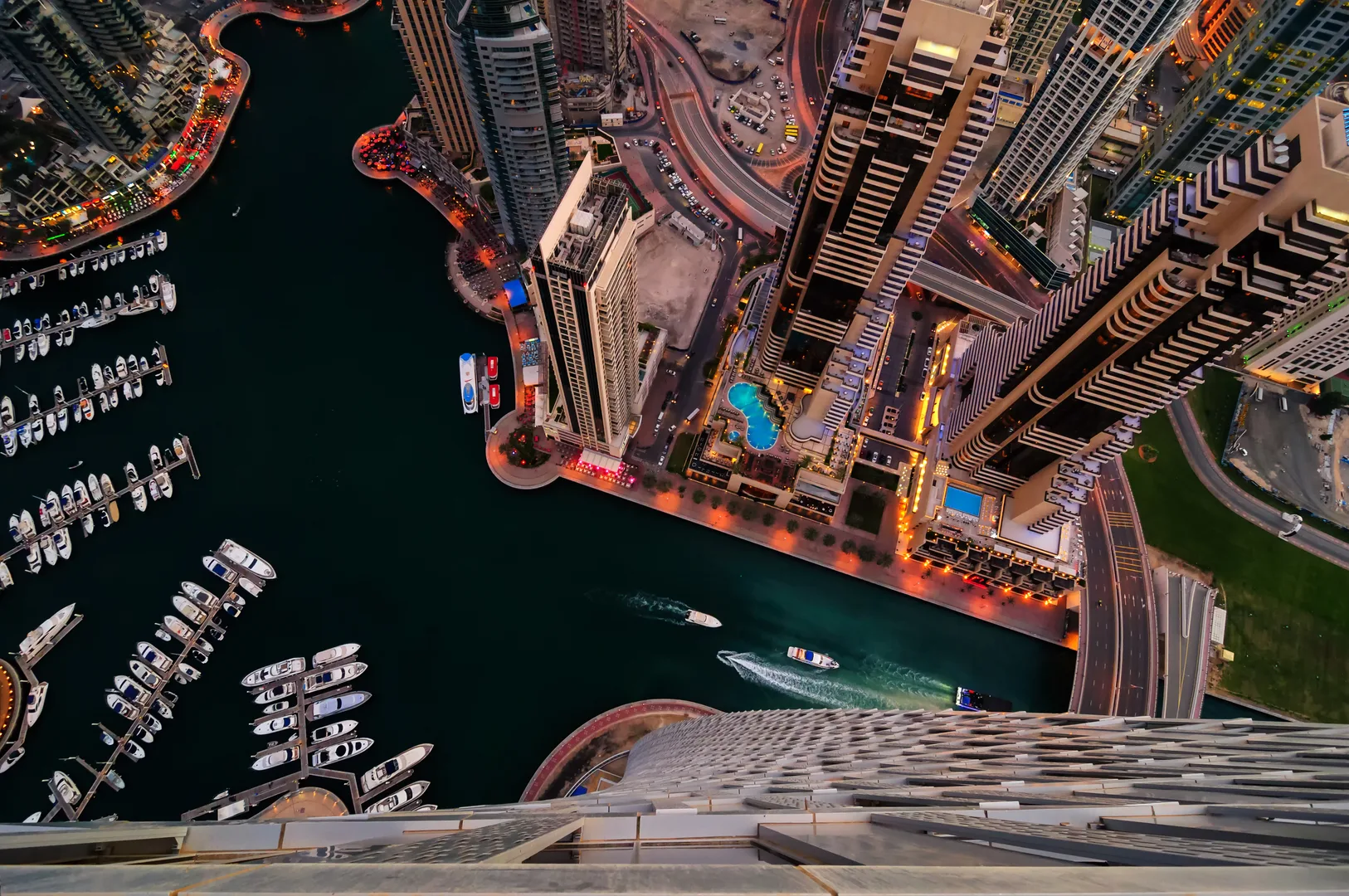 Dubai Marina vs JBR vs Palm Jumeirah: Which Waterfront Investment Delivers the Best Returns?