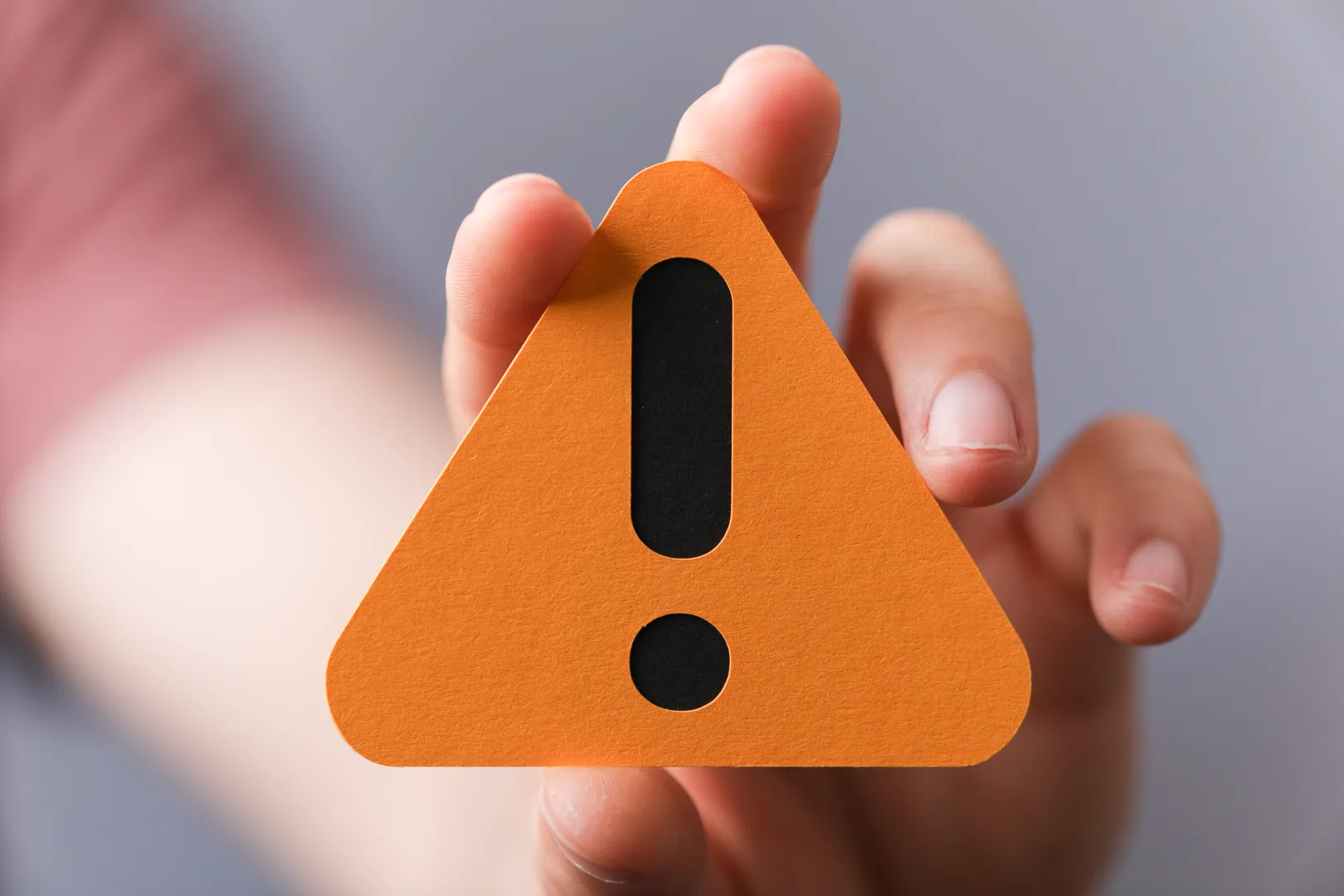 How to Verify a Legit Holiday Home in Dubai (2026): Permit Checks and Scam Red Flags for Guests