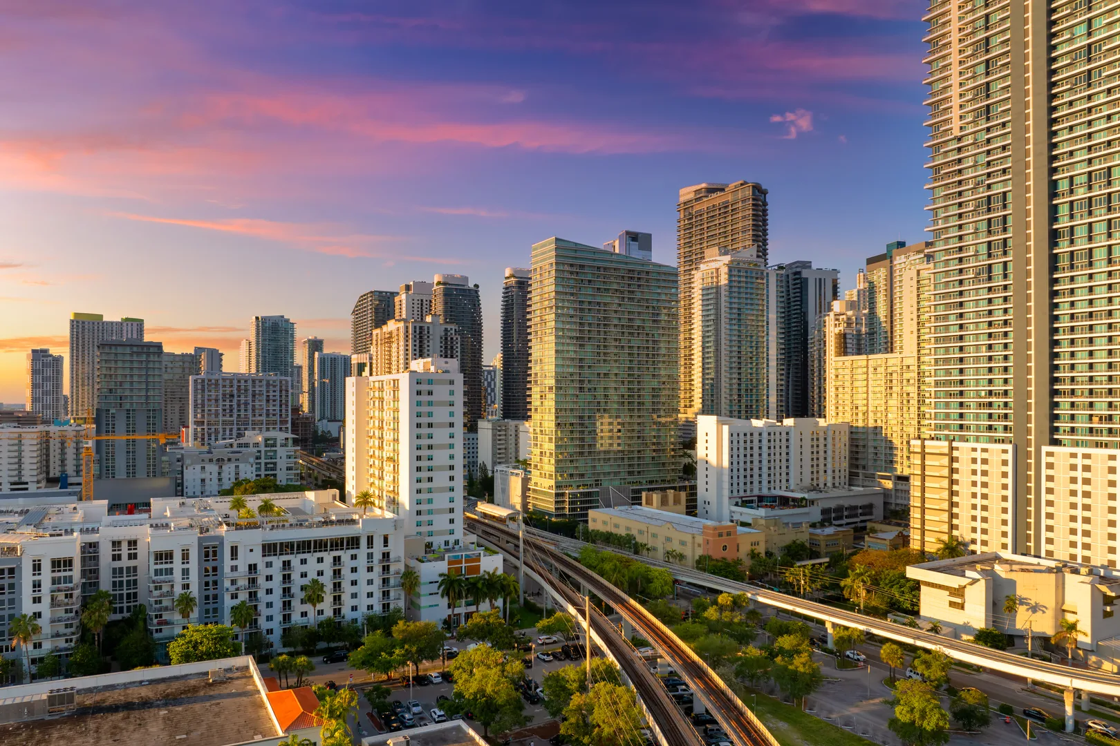 Moving to Dubai from the USA: Property, Tax, Banking and Complete Relocation Guide 2026
