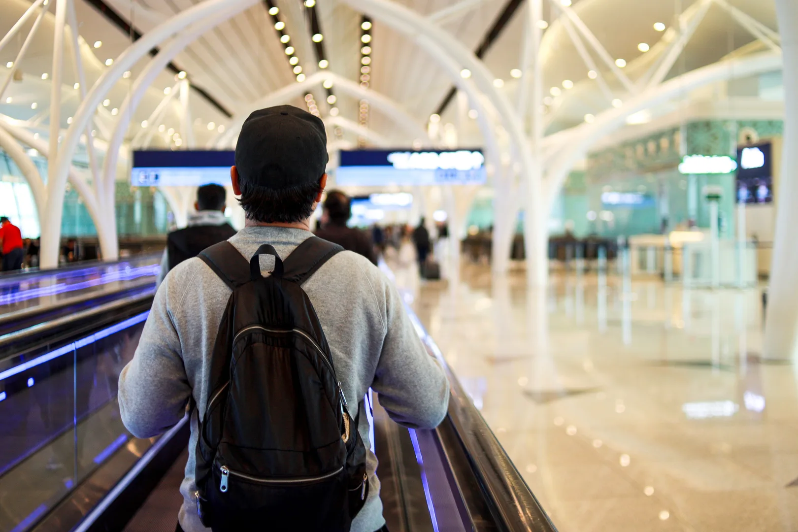 Moving to Dubai from Poland 2026: Property, Visa, Banking & Tax Guide