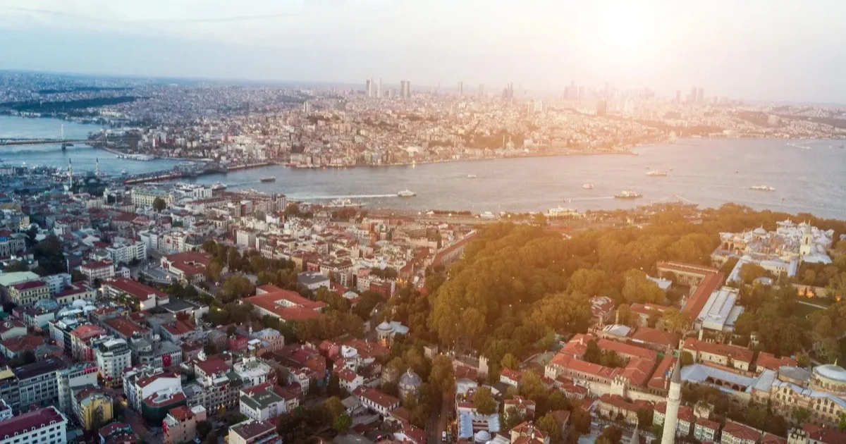 Moving to Dubai from Turkey: Property, Visa, Banking & Complete Relocation Guide 2026