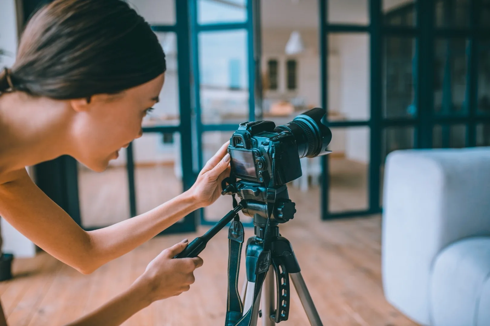Real Estate Photography Cost in Dubai 2026: Photos, Video, Drone & 3D Tours