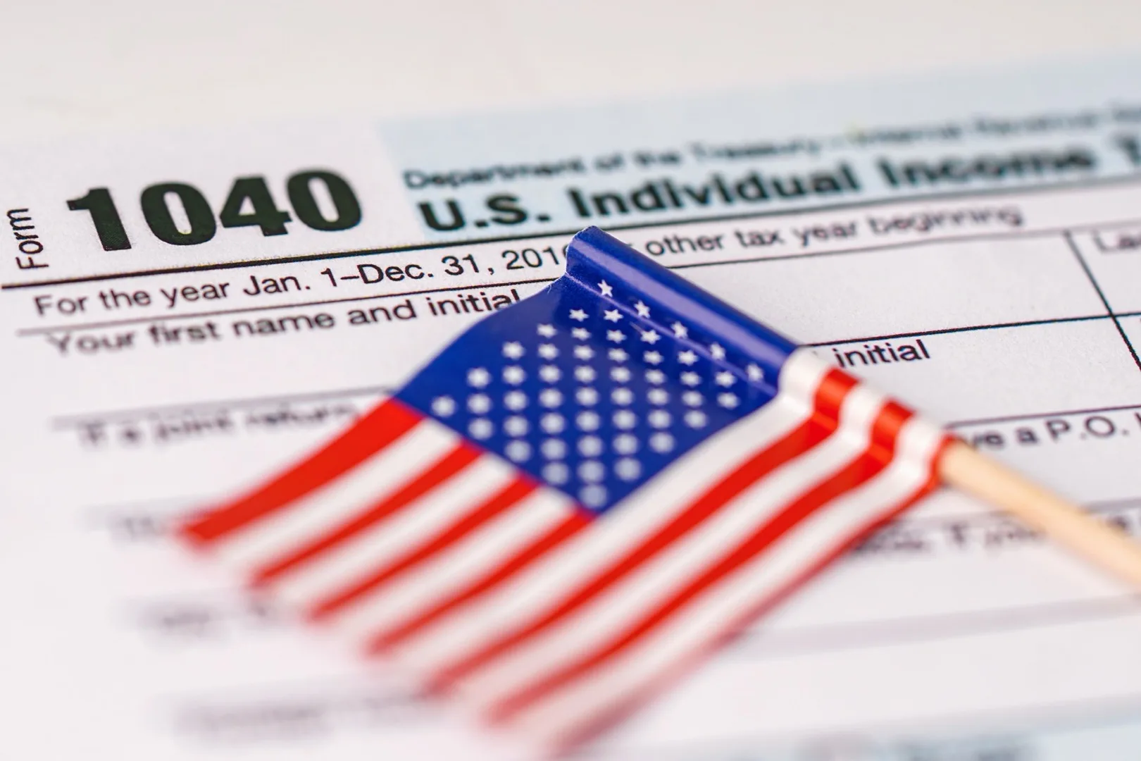 Selling Dubai Property as a US Citizen 2026: FATCA, FBAR & Capital Gains