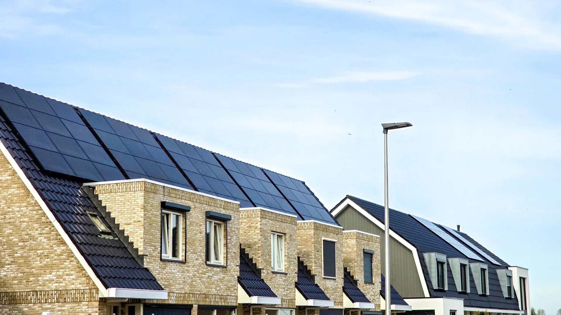 The Sustainable City Area Guide 2026: Net-Zero Living, Prices, ROI